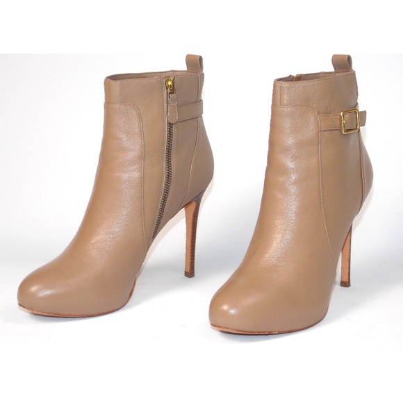 Chic and Sexy Ann Taylor Petra Ankle Boots Stiletto Hidden Platform Sz 10M Beige - Picture 7 of 10